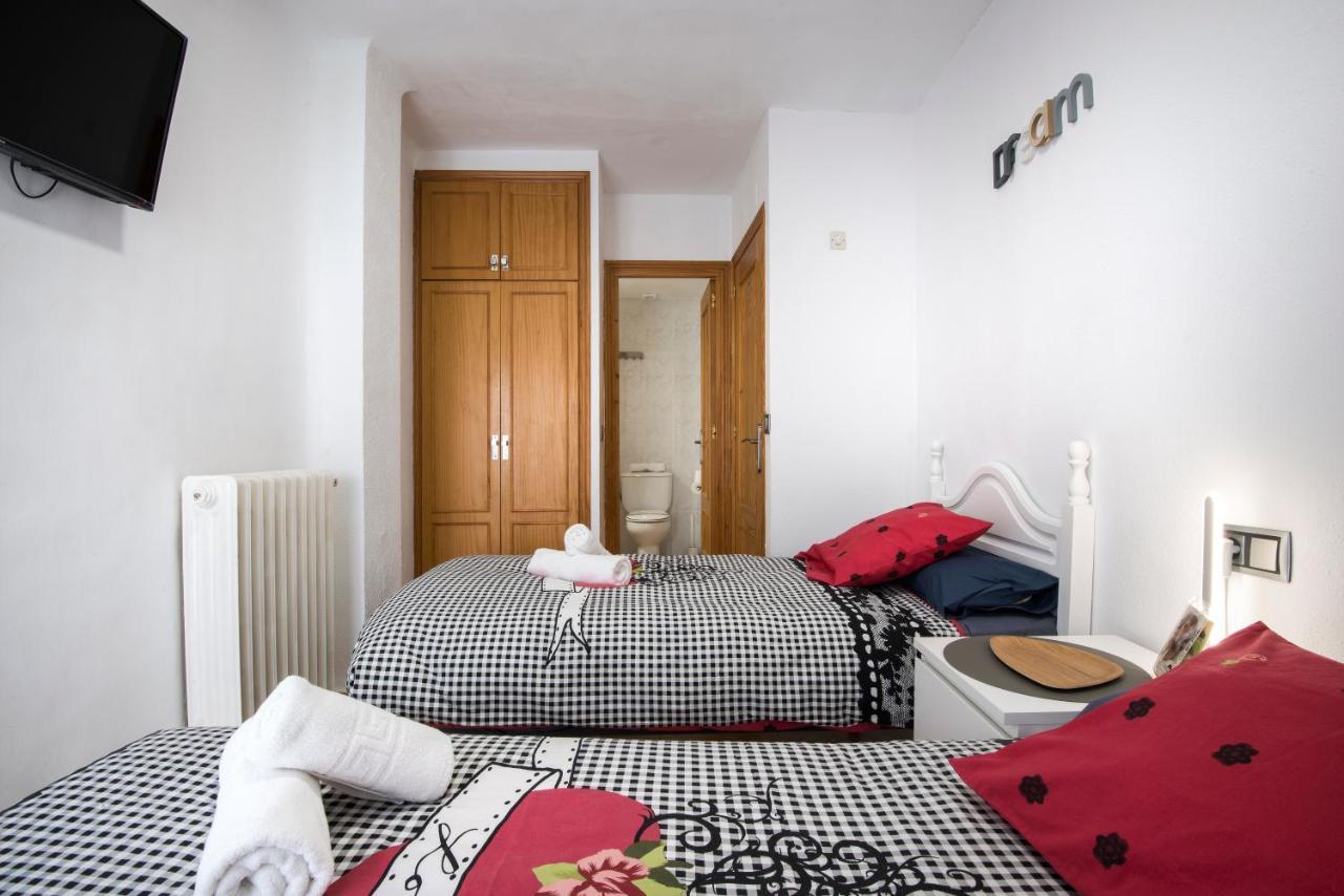 Casa Campanilla Jaca Ξενοδοχείο Εξωτερικό φωτογραφία